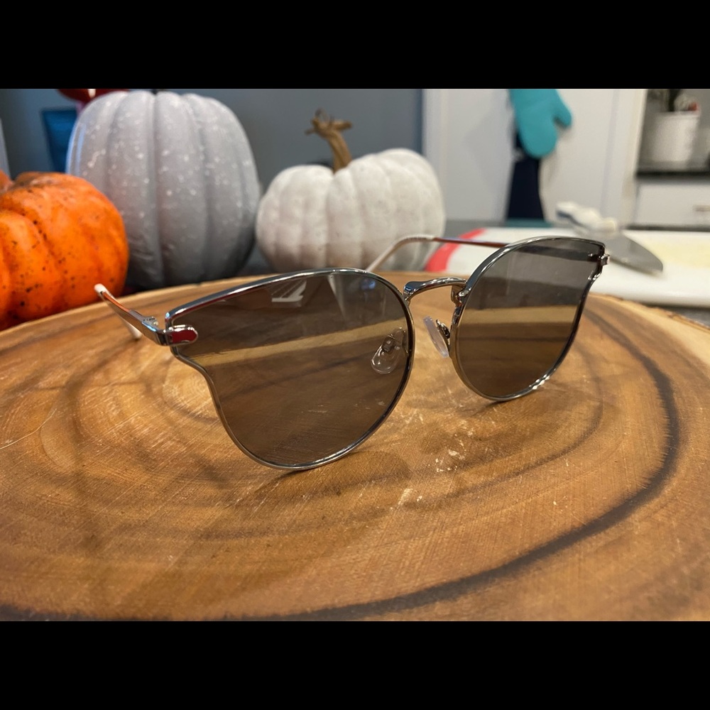 Nanette Lepore sunglasses